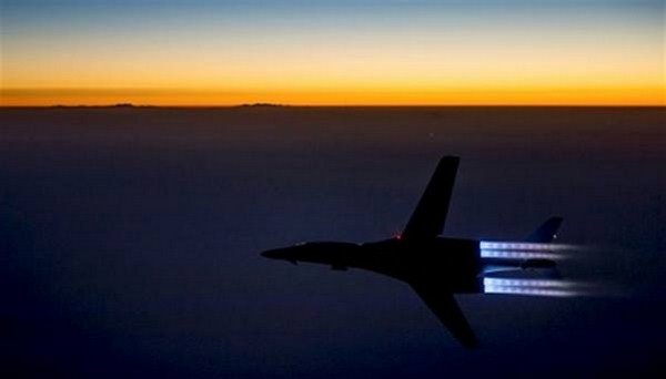 طائرات التحالف تقصف داعش 17 مرة